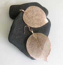 Load image into Gallery viewer, Gold Leaf Earrings